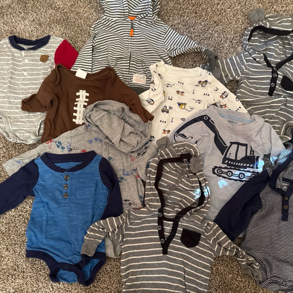 Carter’s Baby Boy Long Sleeve Onesies – Lot of 10 – 0–3 Months